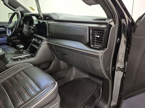 Certified 2022 GMC Sierra 1500 AT4X image 30