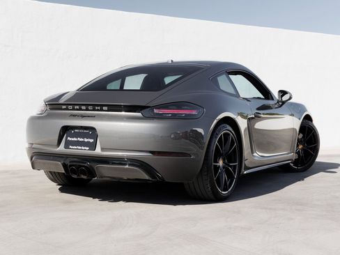 Used 2024 Porsche 718 Cayman image 7
