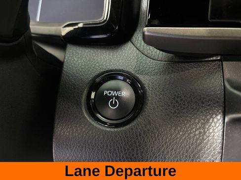 Used 2025 Toyota Camry XSE FWD image 18
