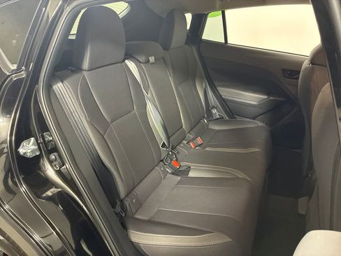 Used 2025 Subaru Crosstrek 2.0i Premium image 29