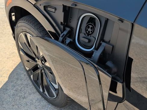 New 2026 Chevrolet Blazer EV RS w/ Super Cruise Package image 39