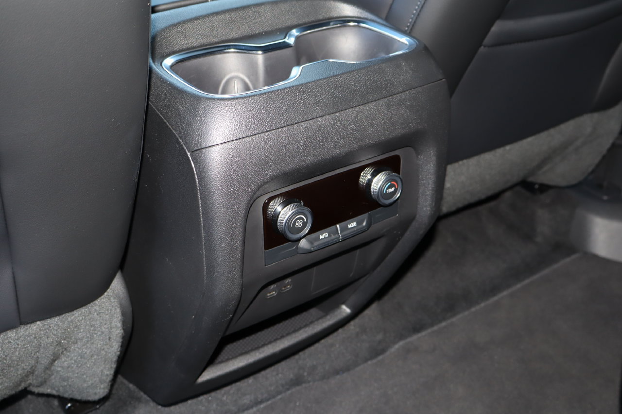 Used 2026 Buick Enclave Preferred FWD image 19