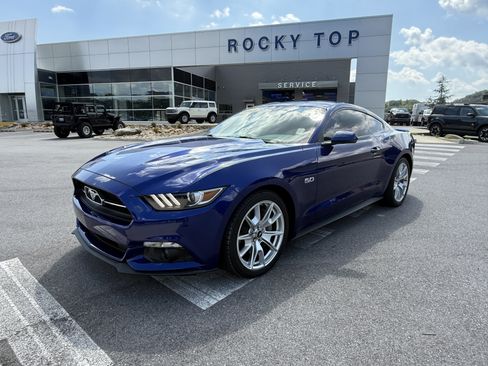 Used 2015 Ford Mustang GT Premium w/ Equipment Group 401A RWD image 1