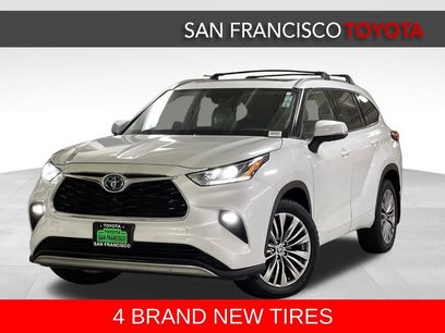 Used 2022 Toyota Highlander Platinum