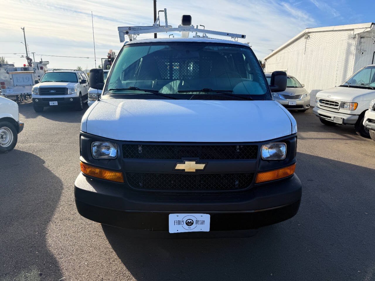 Used 2016 Chevrolet Express 2500 w/ Cold Climate Package RWD image 3