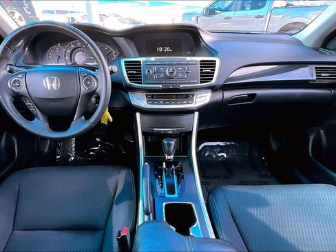 Used 2014 Honda Accord Sport image 16