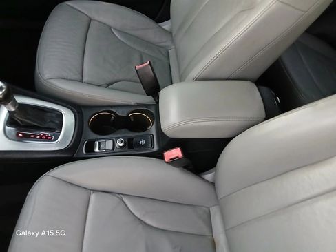 Used 2018 Audi Q3 2.0T Premium w/ Convenience Package FWD image 8