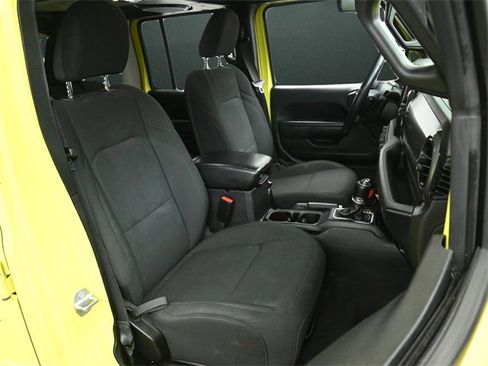 Used 2022 Jeep Wrangler Unlimited Sport image 22