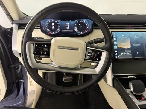 Used 2024 Land Rover Range Rover SE AWD/4WD image 16