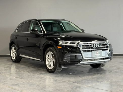 Used 2018 Audi Q5 2.0T Premium Plus w/ Premium Plus Package AWD/4WD image 4