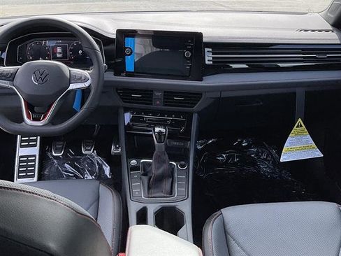 New 2026 Volkswagen Jetta GLI Autobahn image 10