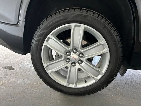 Used 2019 GMC Acadia Denali w/ Technology Package AWD/4WD image 12