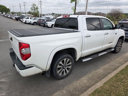 Used 2018 Toyota Tundra Limited w/ Limited Premium Package image 10