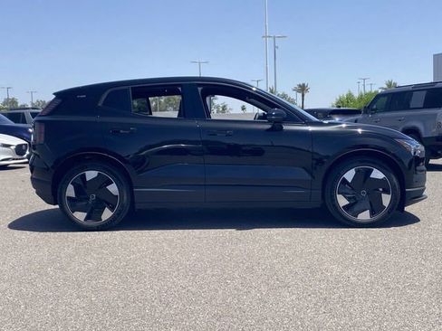 New 2025 Volvo EX30 Plus w/ Protection Package Premier image 6