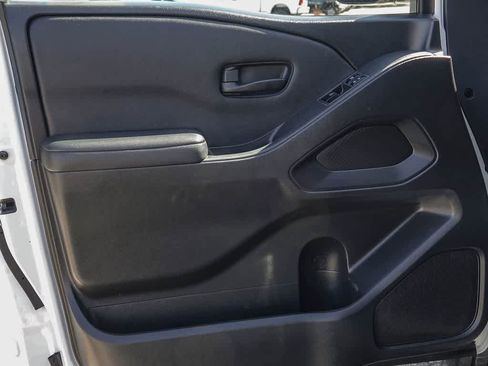 Used 2023 Nissan Frontier S image 19