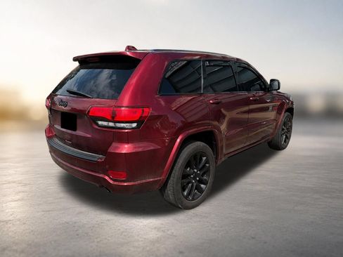 Used 2021 Jeep Grand Cherokee Laredo X AWD/4WD image 6