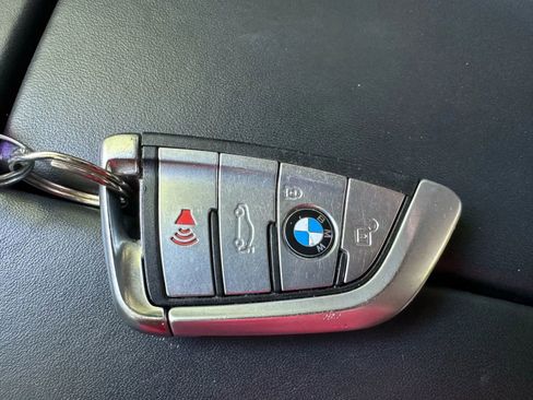 Used 2018 BMW 750i xDrive image 52