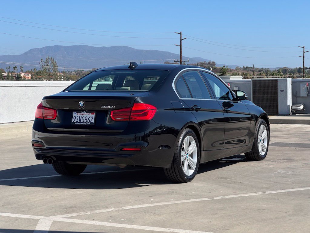 Used 2018 BMW 330i Sedan w/ Convenience Package RWD image 31