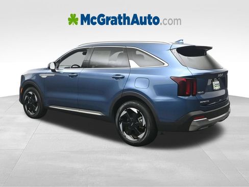 Used 2025 Kia Sorento EX AWD/4WD image 26