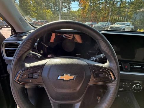 Used 2024 Chevrolet TrailBlazer LT image 10