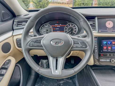 Used 2019 INFINITI QX50 Luxe image 13