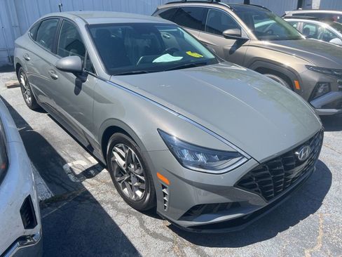 Used 2022 Hyundai Sonata SEL FWD image 6