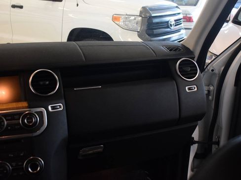 Used 2012 Land Rover LR4 HSE LUX AWD/4WD image 19