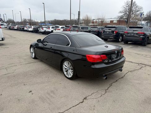 Used 2011 BMW 335i Convertible image 5