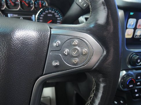 Used 2018 Chevrolet Tahoe LT image 17