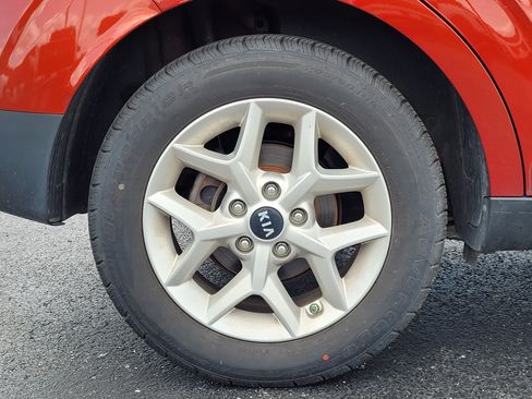 Used 2021 Kia Soul S FWD image 10