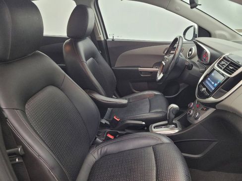 Used 2017 Chevrolet Sonic Premier FWD image 21