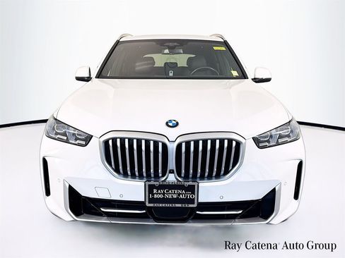 Used 2024 BMW X5 xDrive40i w/ Executive Package AWD/4WD image 2