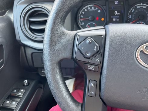 Used 2023 Toyota Tacoma SR image 22