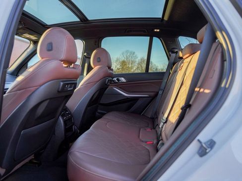 Used 2023 BMW X5 xDrive45e w/ M Sport Package image 31