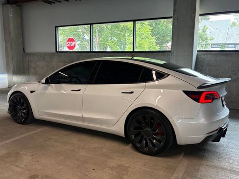 Used 2021 Tesla Model 3 Performance AWD/4WD image 2