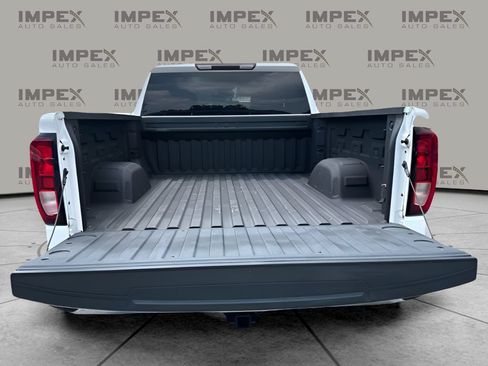 Used 2023 GMC Sierra 1500 Pro w/ Convenience Package RWD image 15