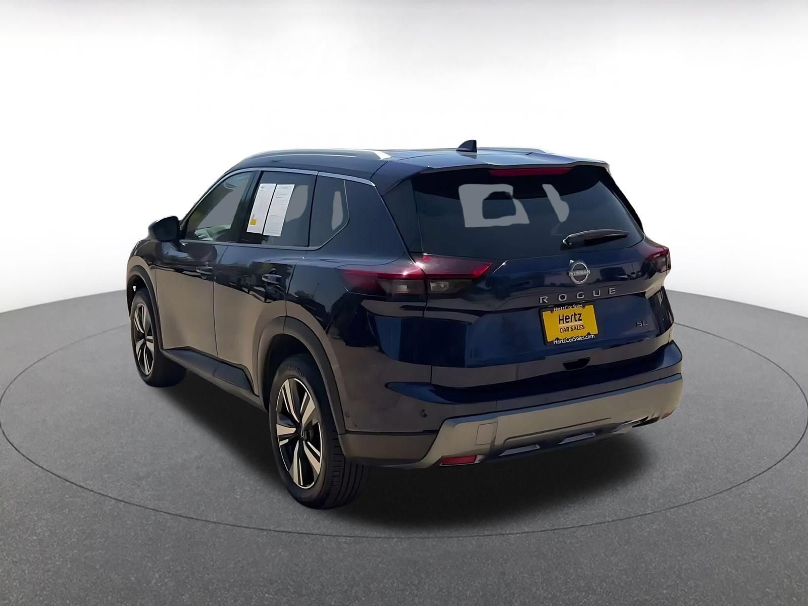 Used 2026 Nissan Rogue SL FWD image 10