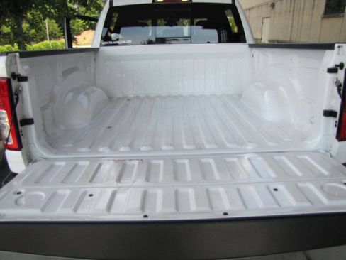 Used 2023 RAM 1500 Big Horn AWD/4WD image 29