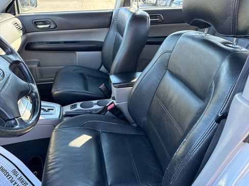 Used 2004 Subaru Forester 2.5XT image 11
