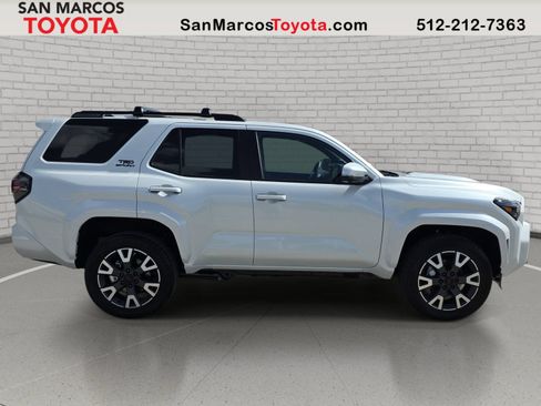New 2026 Toyota 4Runner TRD Sport Premium AWD/4WD image 4