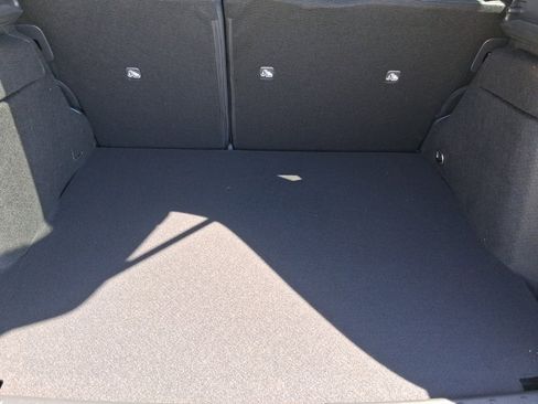 New 2026 Nissan Kicks SR image 7