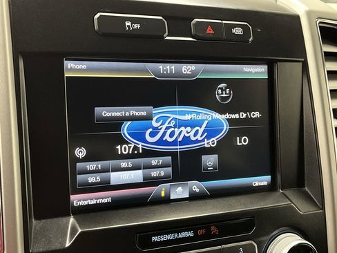 Used 2015 Ford F150 Lariat w/ Equipment Group 502A Luxury AWD/4WD image 21