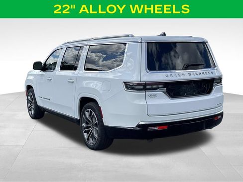 Used 2024 Jeep Grand Wagoneer L Series III w/ Rear Seat Video Group 1 AWD/4WD image 12