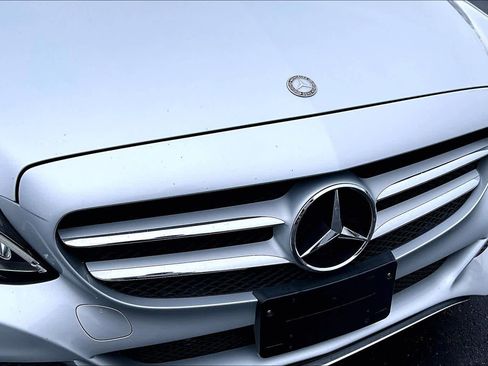 Used 2015 Mercedes-Benz C 300 4MATIC Sedan image 29