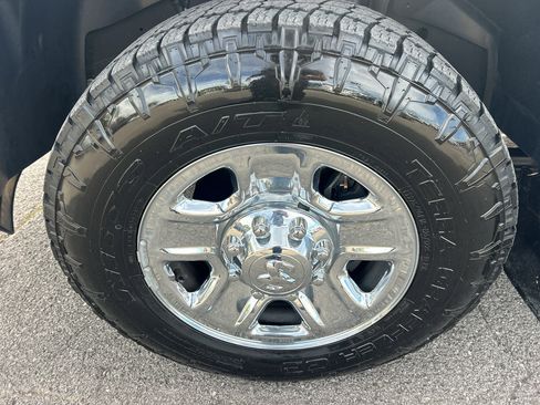 Used 2017 RAM 2500 Tradesman w/ Chrome Appearance Group AWD/4WD image 9