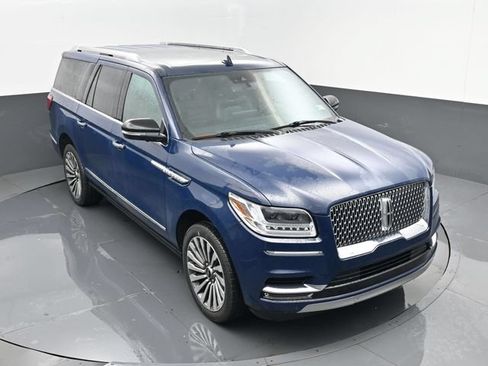 Used 2019 Lincoln Navigator L Reserve AWD/4WD image 29
