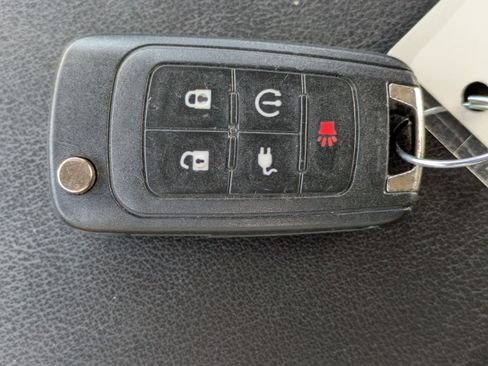 Used 2014 Chevrolet Volt FWD image 27