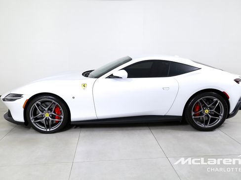 Used 2023 Ferrari Roma image 5