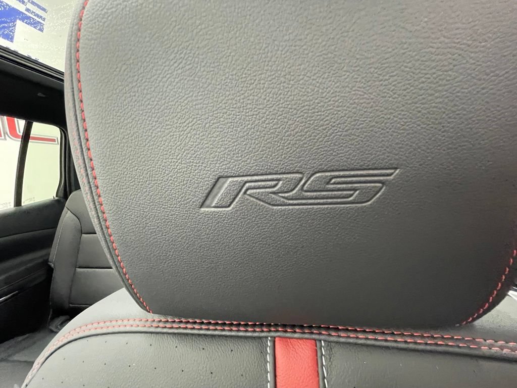 New 2026 Chevrolet Traverse RS w/ LPO, Floor Liner Package AWD/4WD image 22