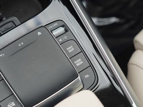 Used 2023 Mercedes-Benz GLA 250 image 31
